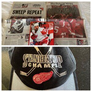 Vintage June 17, 1998 Detroit Red Wings Stanley Cup Newspaper Hat & LaPonite